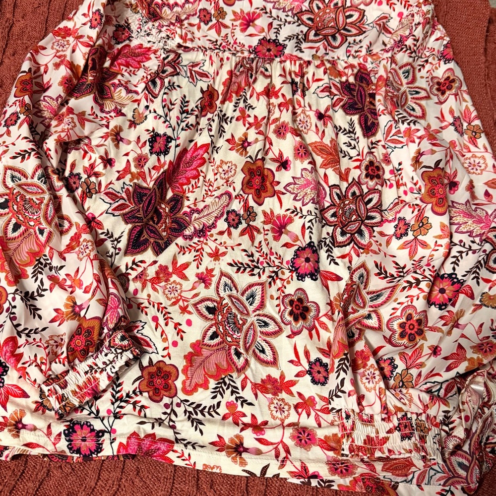 Loft Floral Print Women’s Skirt — Cream with Pink & Red Floral Pattern